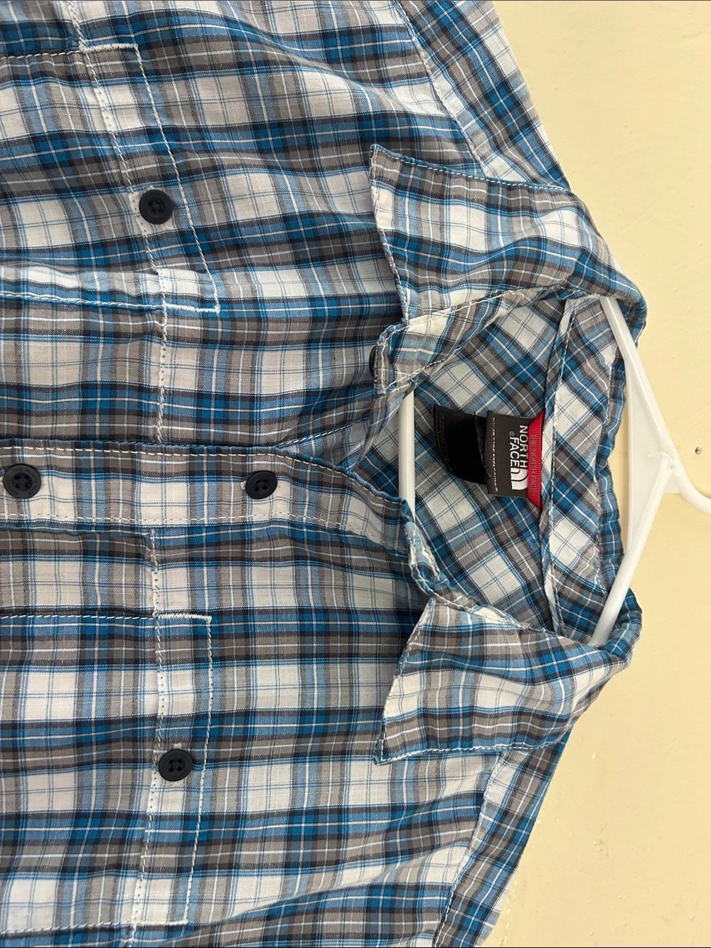 The North Face Men's Blue Plaid Short-Sleeve Button-Down Shirt